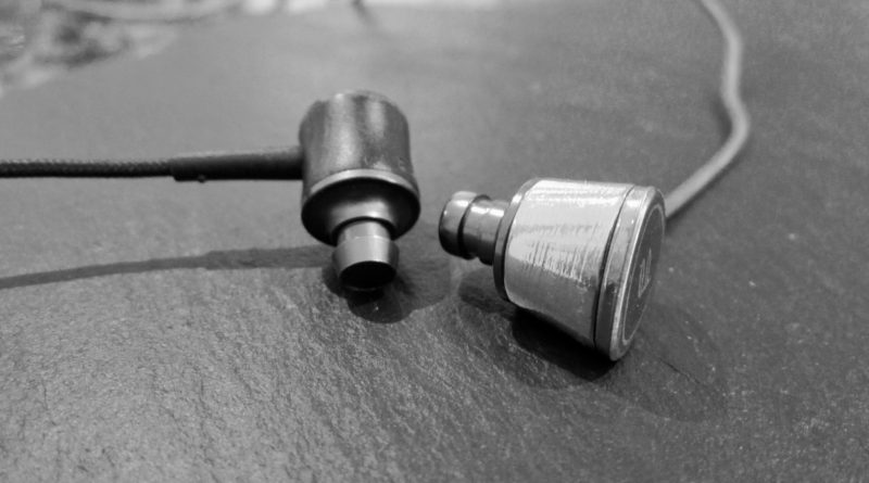 Fidue A65 and A66 earpieces