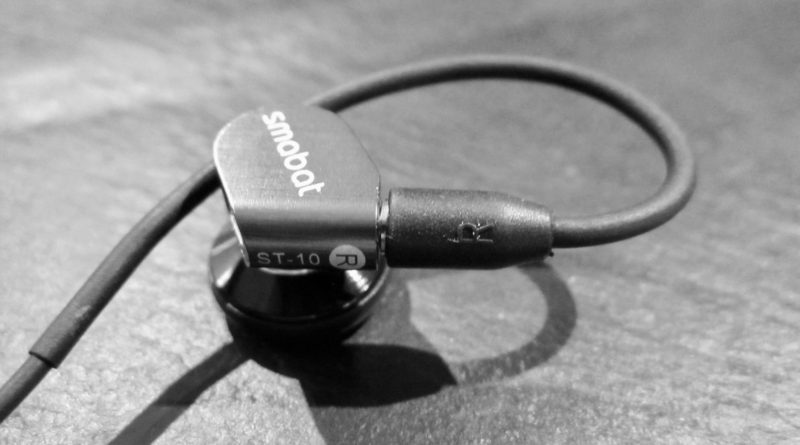 Smabat ST-10 earpiece