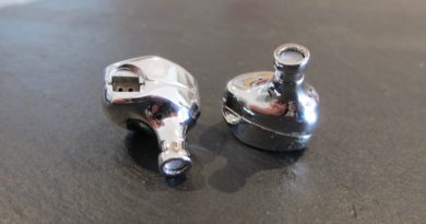 Moondrop Kanas Pro earpieces