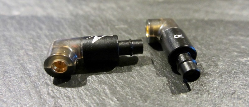 Acoustyx R-220
