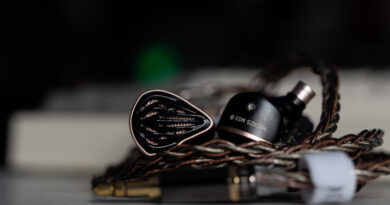 Hidizs MS5 hybrid IEMs