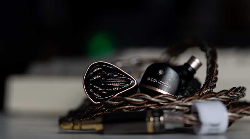 Hidizs MS5 hybrid IEMs