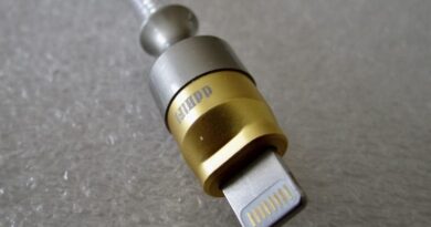MFi07F