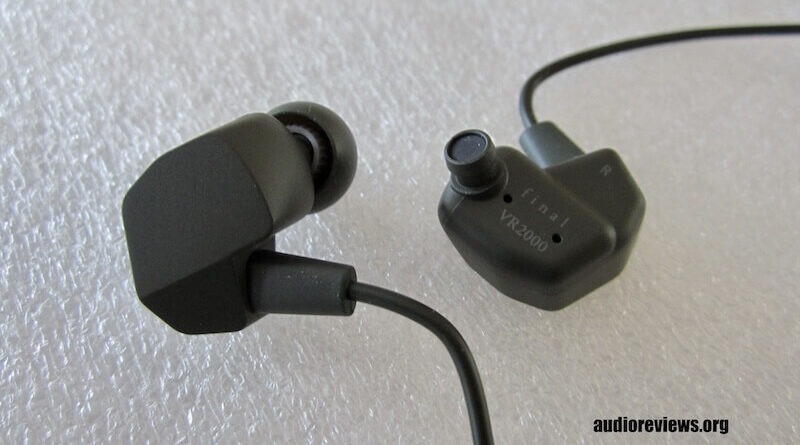 final VR2000 For Gaming IEM Review - Across The Universe 1