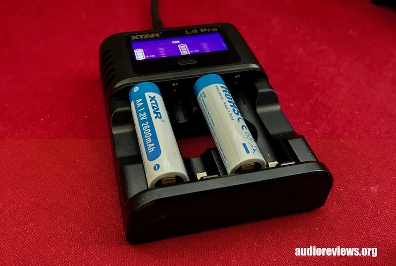 XTAR L4 Pro Smart Battery Charger And XTAR AA Ni-MH 2600 mAh REVIEW