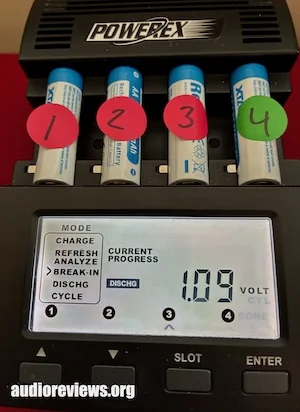 XTAR L4 Pro Smart Battery Charger And XTAR AA Ni-MH 2600 mAh REVIEW 4 Maha Powerex XTAR